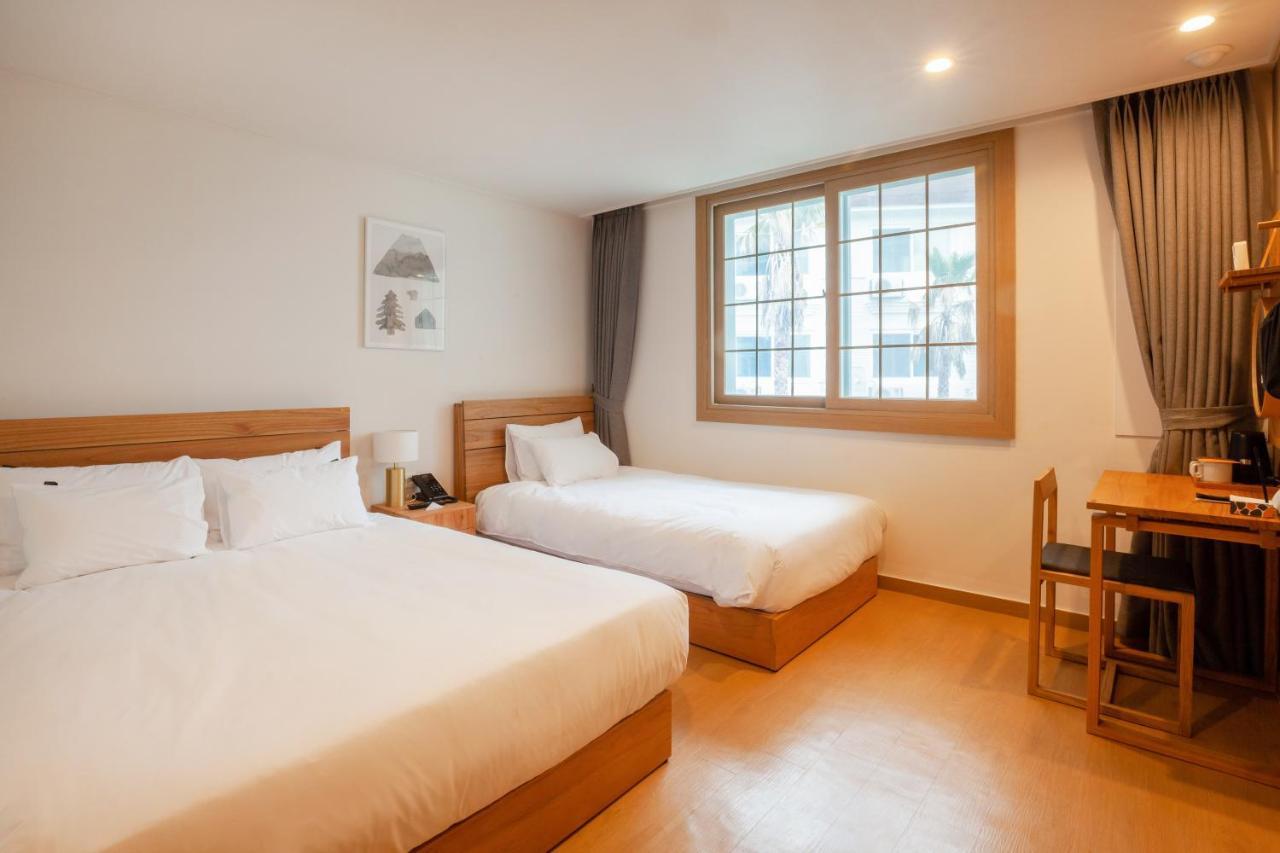 Heyy Seogwipo Hotel Экстерьер фото