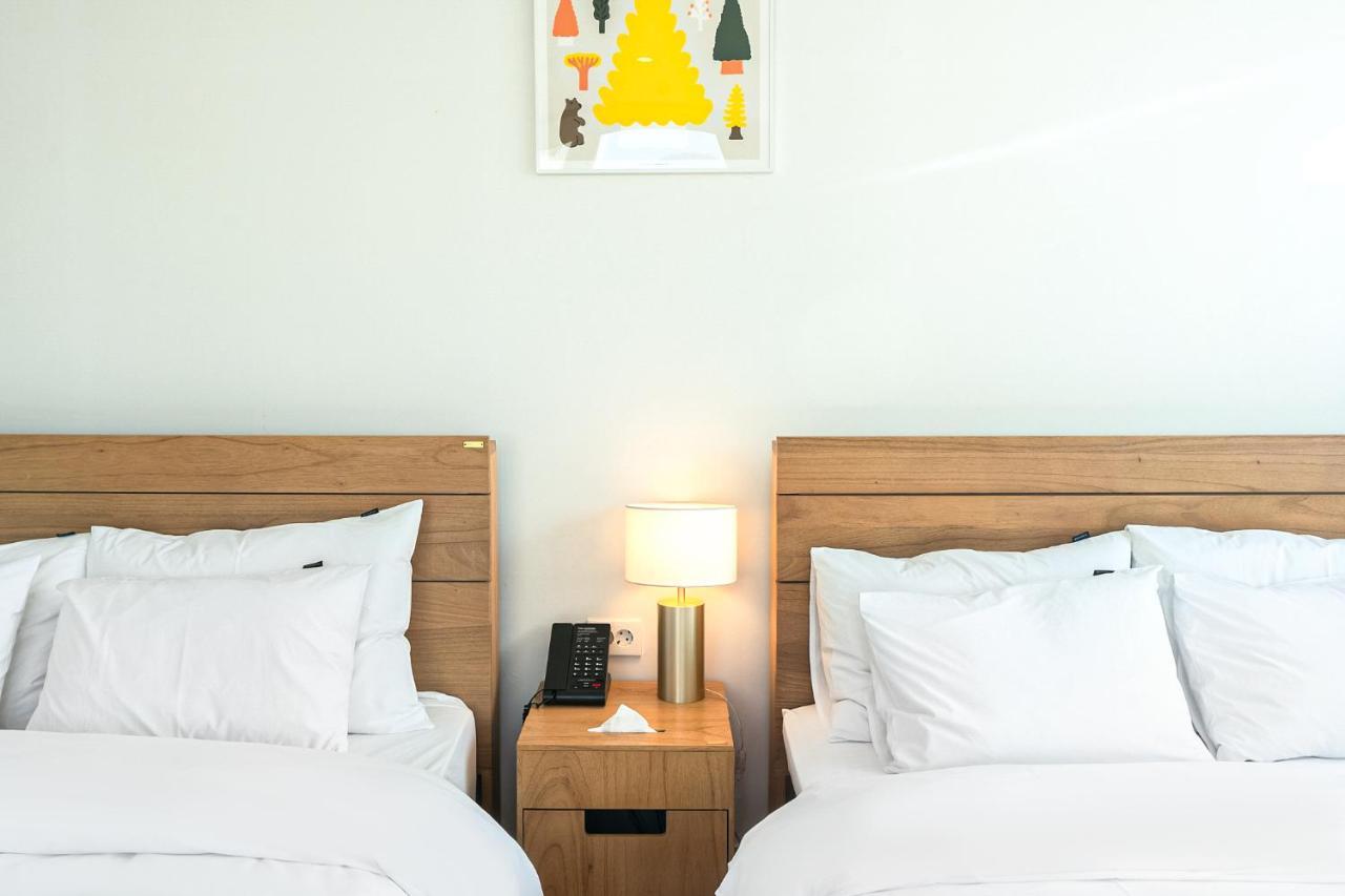 Heyy Seogwipo Hotel Экстерьер фото