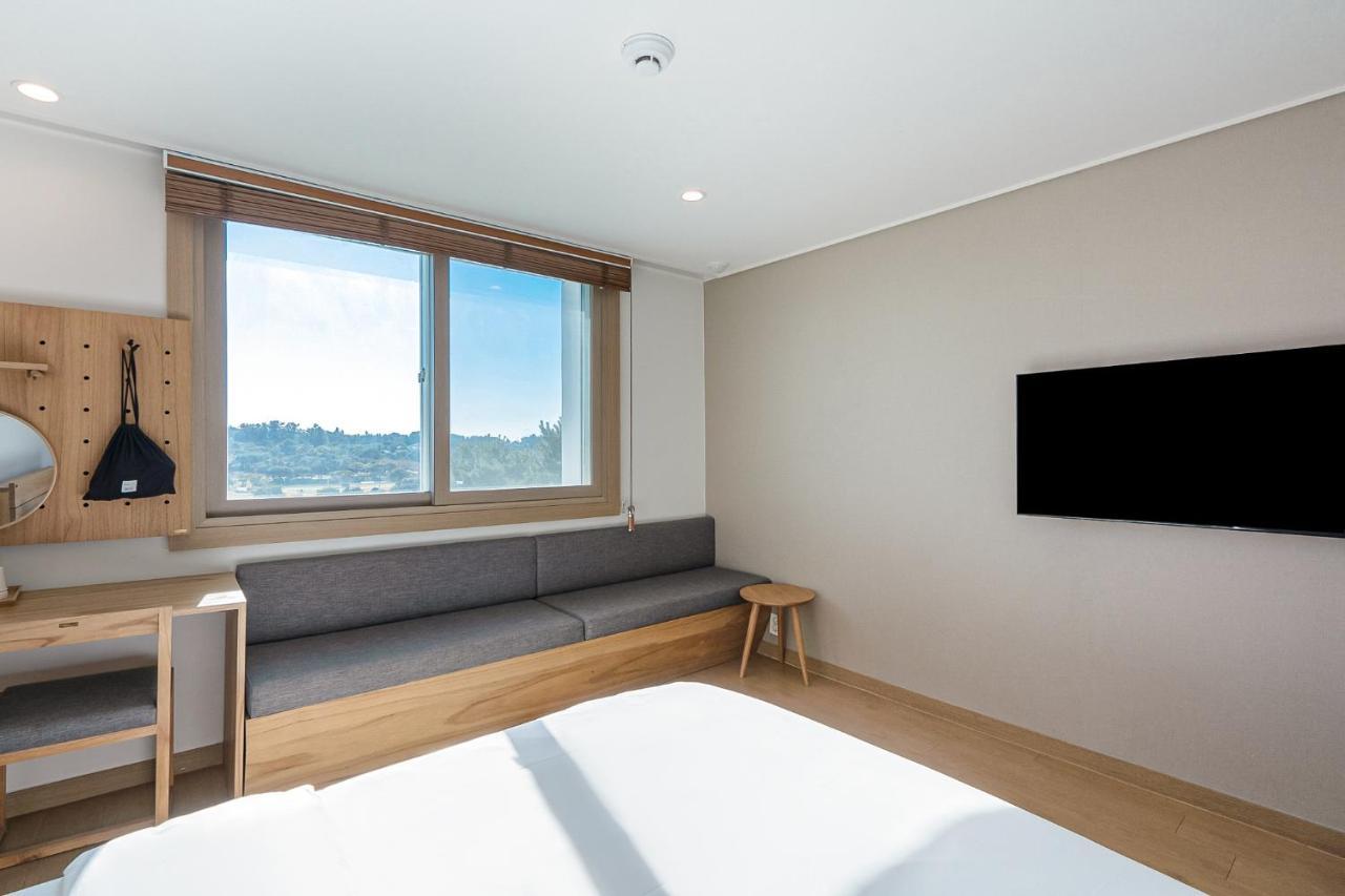 Heyy Seogwipo Hotel Экстерьер фото