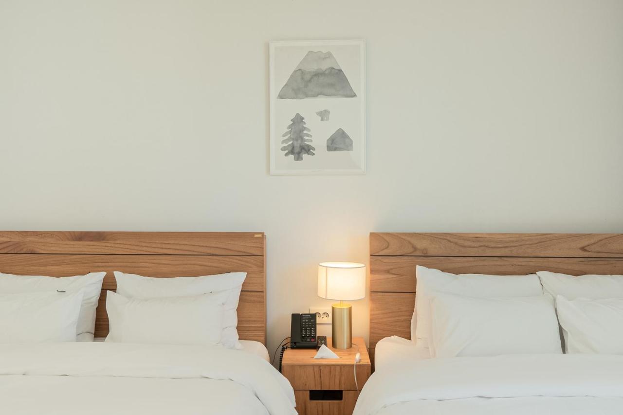 Heyy Seogwipo Hotel Экстерьер фото