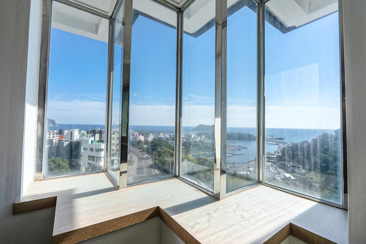 Heyy Seogwipo Hotel Экстерьер фото