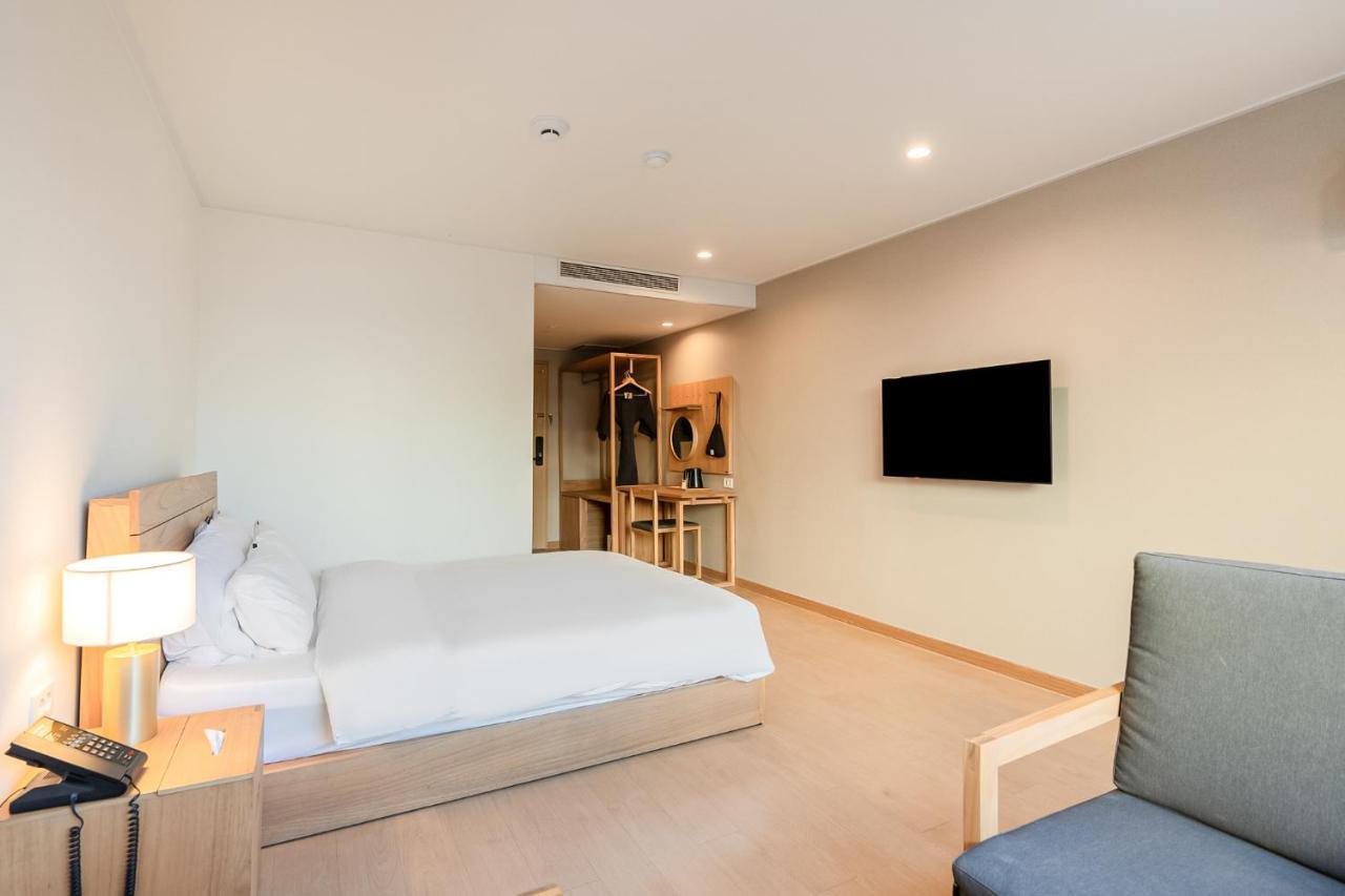 Heyy Seogwipo Hotel Экстерьер фото