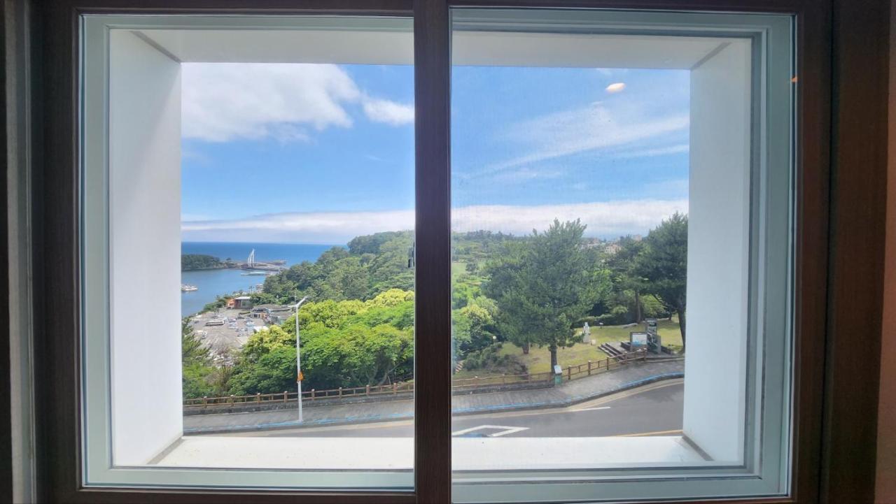 Heyy Seogwipo Hotel Экстерьер фото