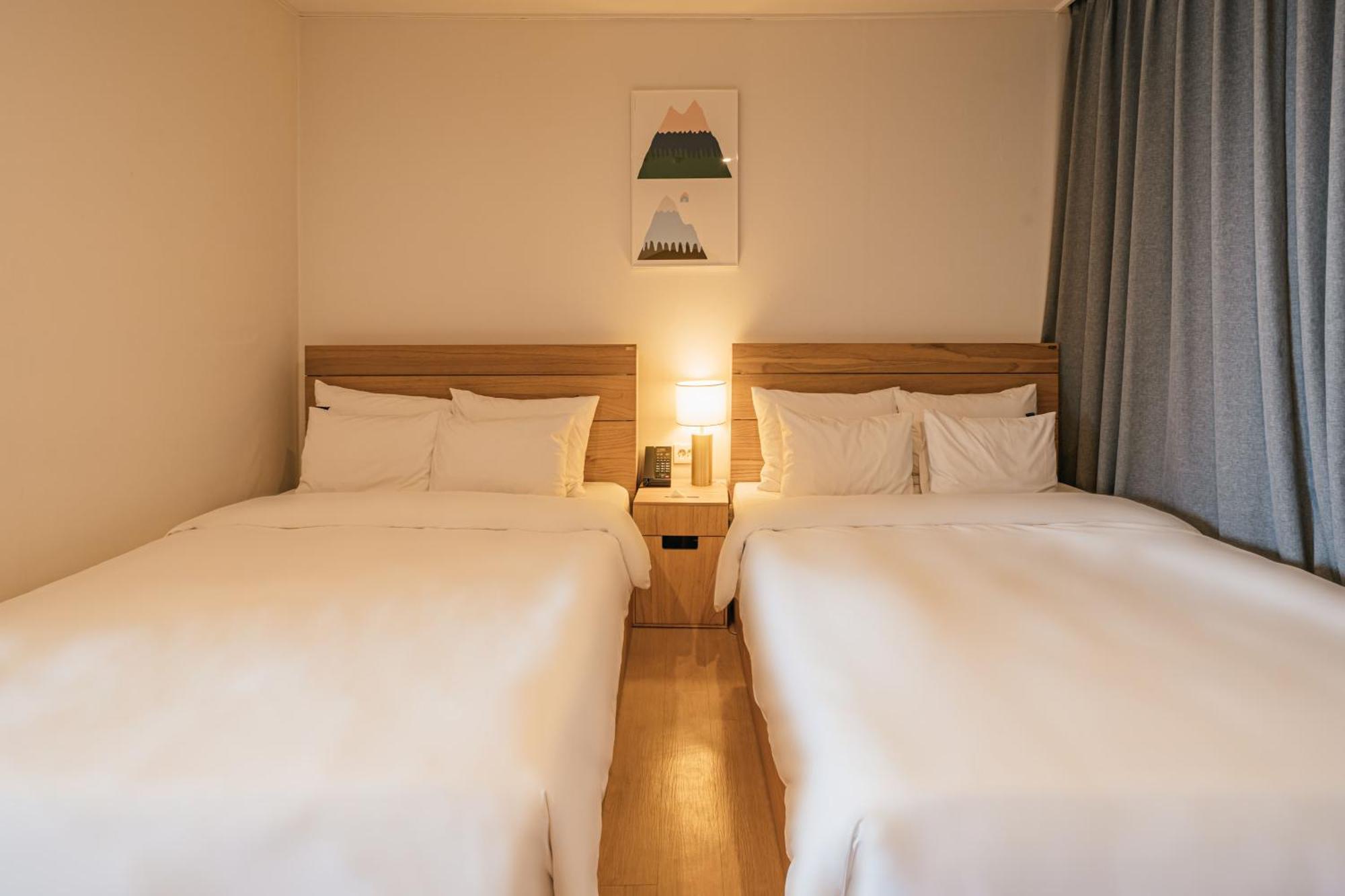Heyy Seogwipo Hotel Экстерьер фото