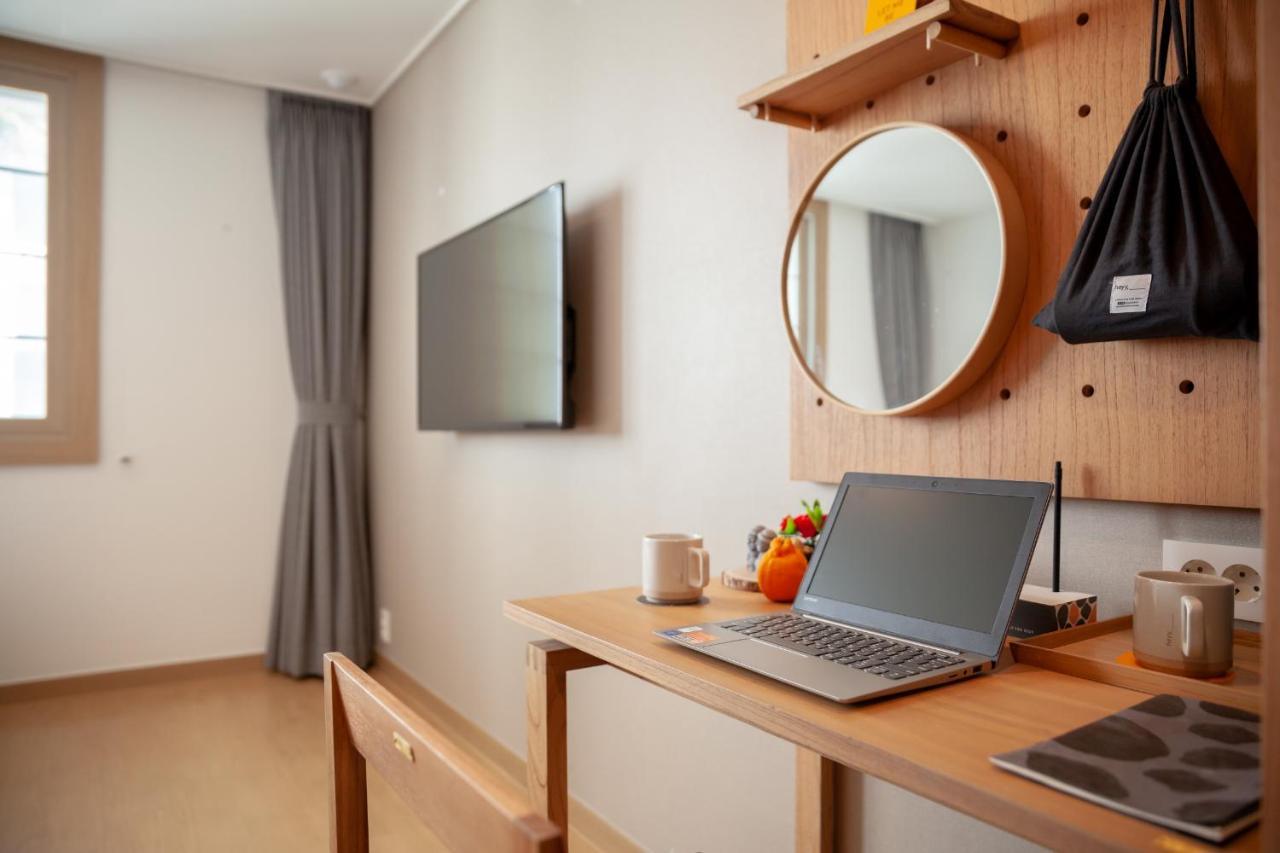 Heyy Seogwipo Hotel Экстерьер фото